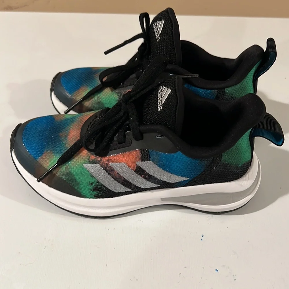 Adidas - Picture 4 of 4